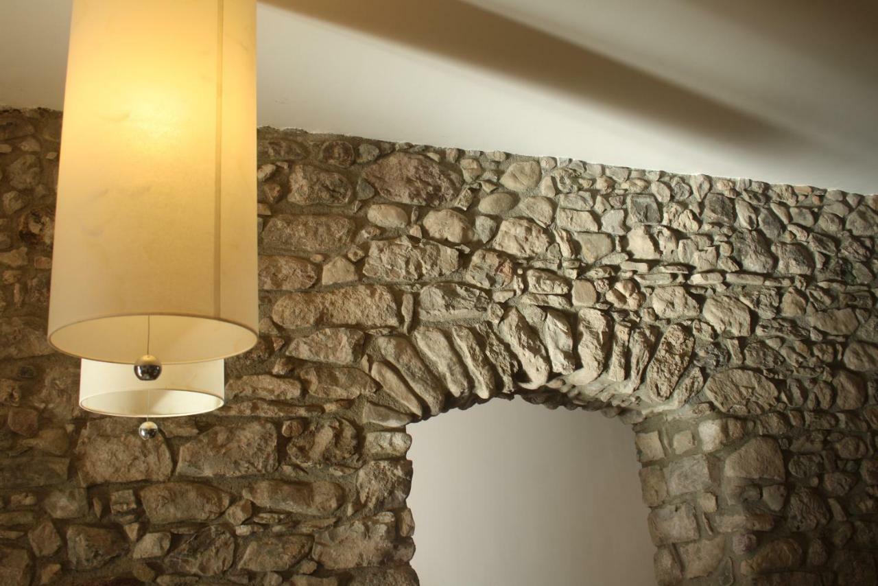 El Castell De La Pobla De Lillet (Adults Only) Βίλα Εξωτερικό φωτογραφία